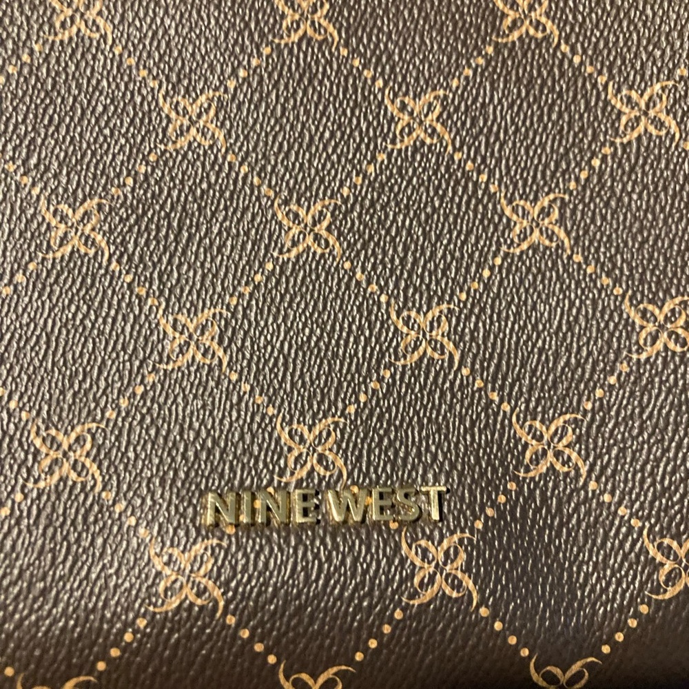 Nine West Brooklyn Jet Set Carryall Satchel NWOT - Picture 2 of 11